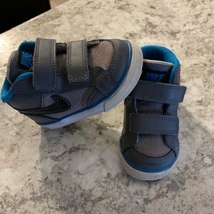 Nike high top basketball shoes for toddler